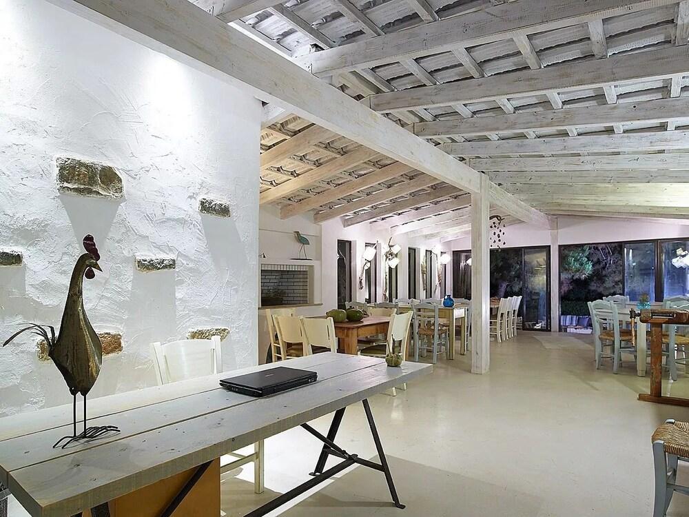 Iridachic Boutique Hotel & Spa Stalida Bagian luar foto